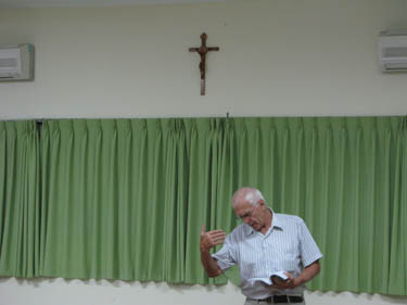 François Ponchaud, prêtre missionnaire, conteur de l'histoire cambodgienne. (Anne-Laure Porée)