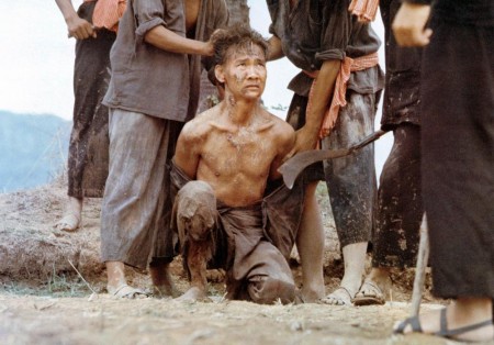 Haing Ngor dans le rôle de Dith Pran dans La déchirure de Roland Joffé. (Warner Brothers)